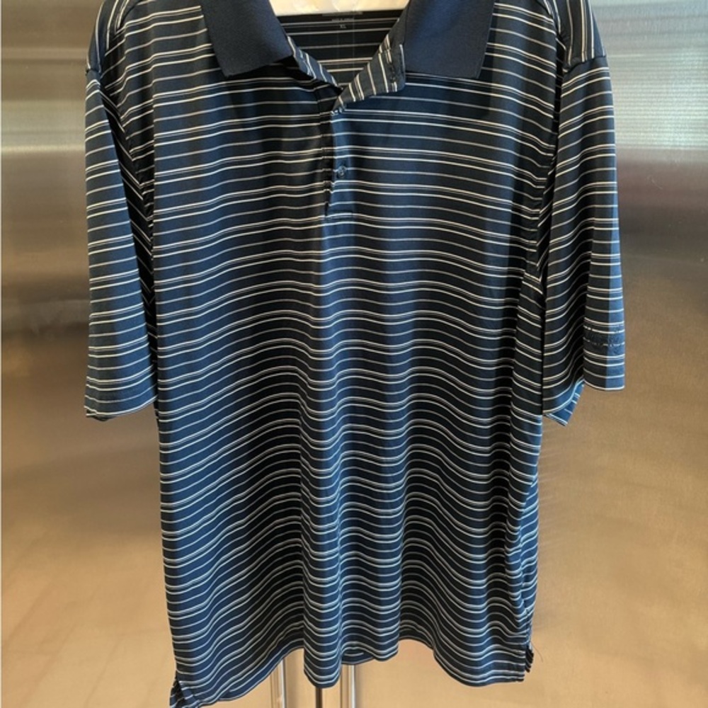 WALTER HAGEN “hydro-dri” polo shirt like NEW😎EUC!! See pic for details!